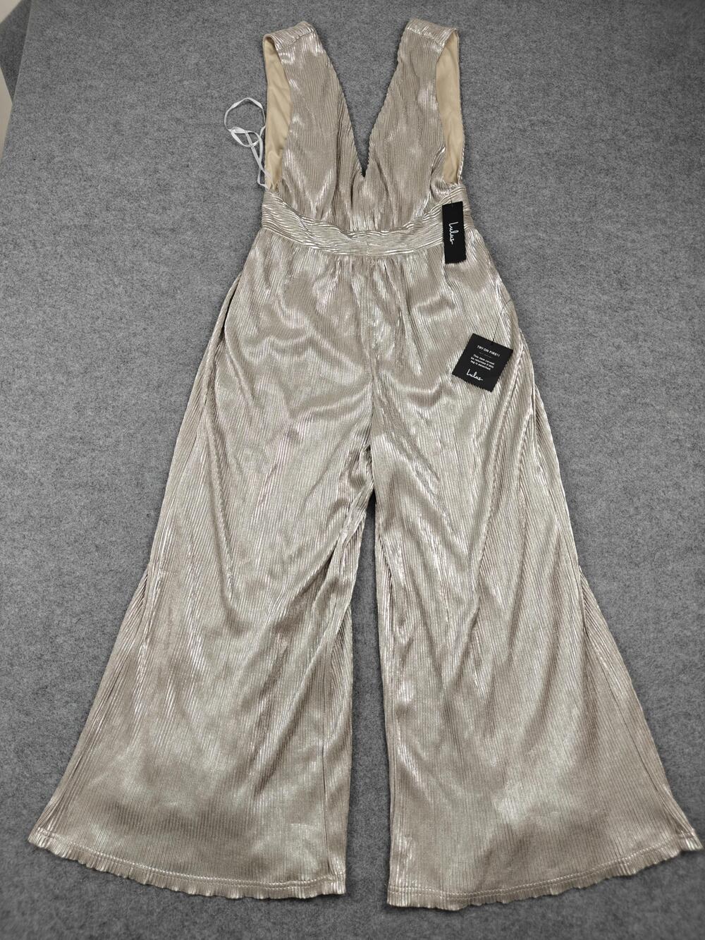 Lulus Jumpsuit Womens Small Gold Pleated V Neck Sleeveless Wide Leg Lined